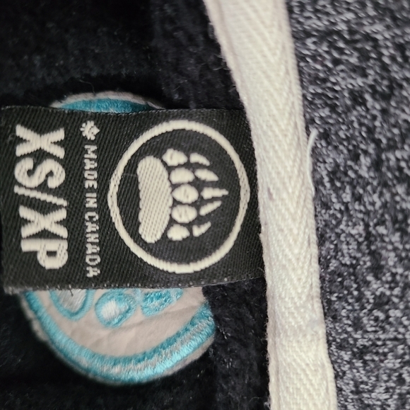 MUSKOKA Bear Wear 3/4 Zip Long Sleeve Gray Sweatshirt Size XS - Picture 7 of 8